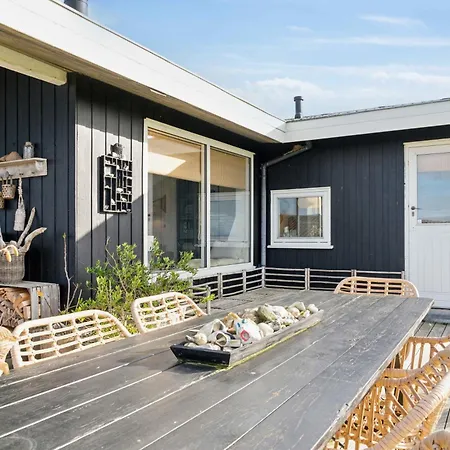 North Funen Summer House With A View